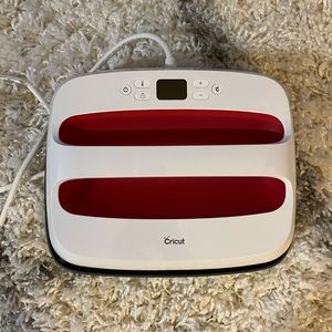 Cricuit Easy Press Heat Press 12”x10” great used condition!! No Flaws